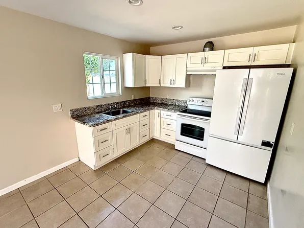 6719-21 Waterman Ct #19, San Diego, CA 92111