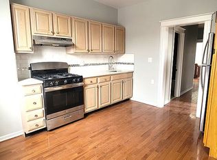28-32 47th St #3G, Astoria, NY 11103