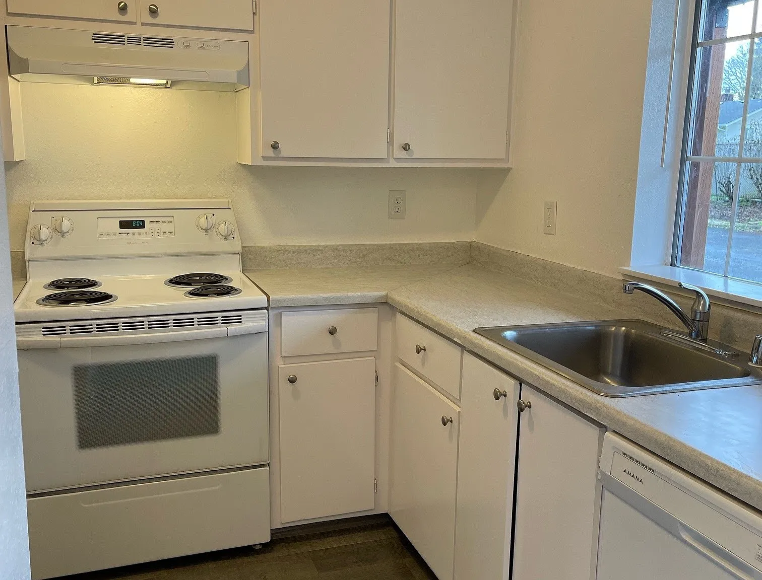 Birchwood Lane Apartments — Photo 2