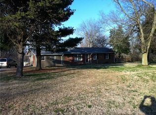 5315 Sango Rd, Clarksville, TN 37043