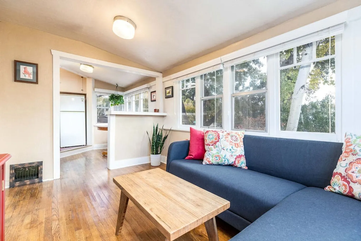1 bed, 1.0 bath, 592 sqft, $2,301 — Photo 3