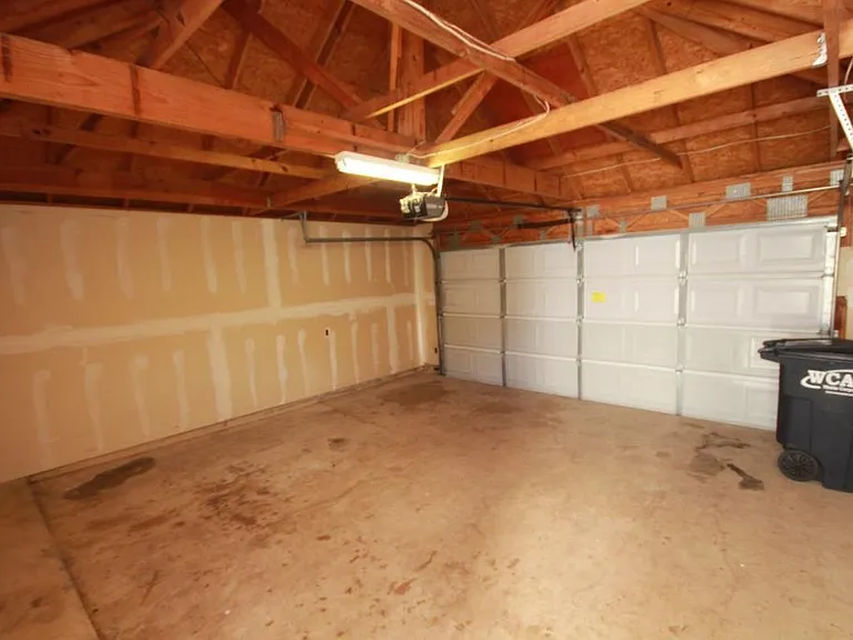 6418 Mountain Pines Ln — Photo 11