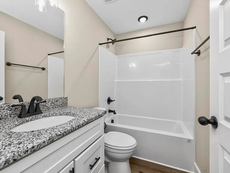 206 Ross Ave #110 — Photo 29
