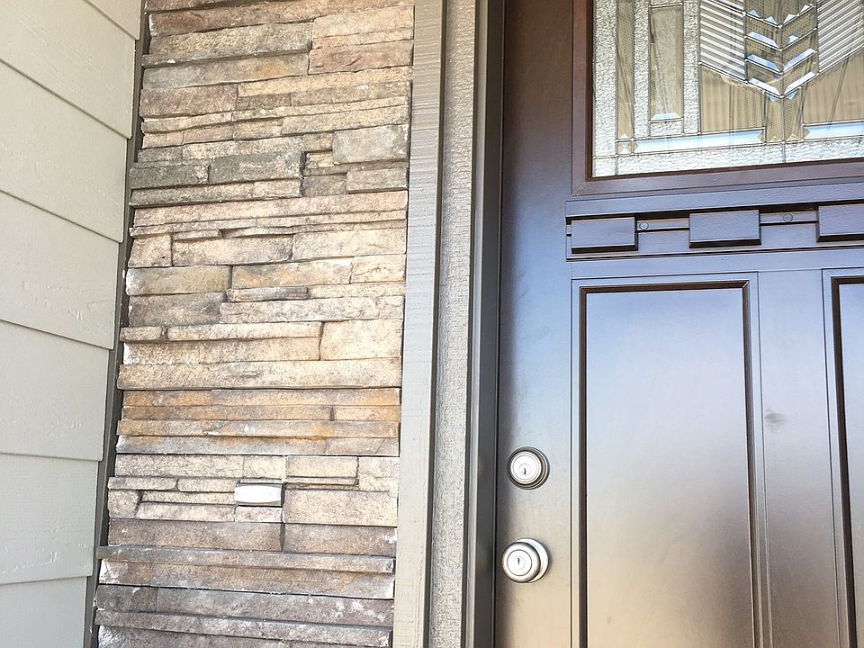 2nd image of 1215 Ropers Rd