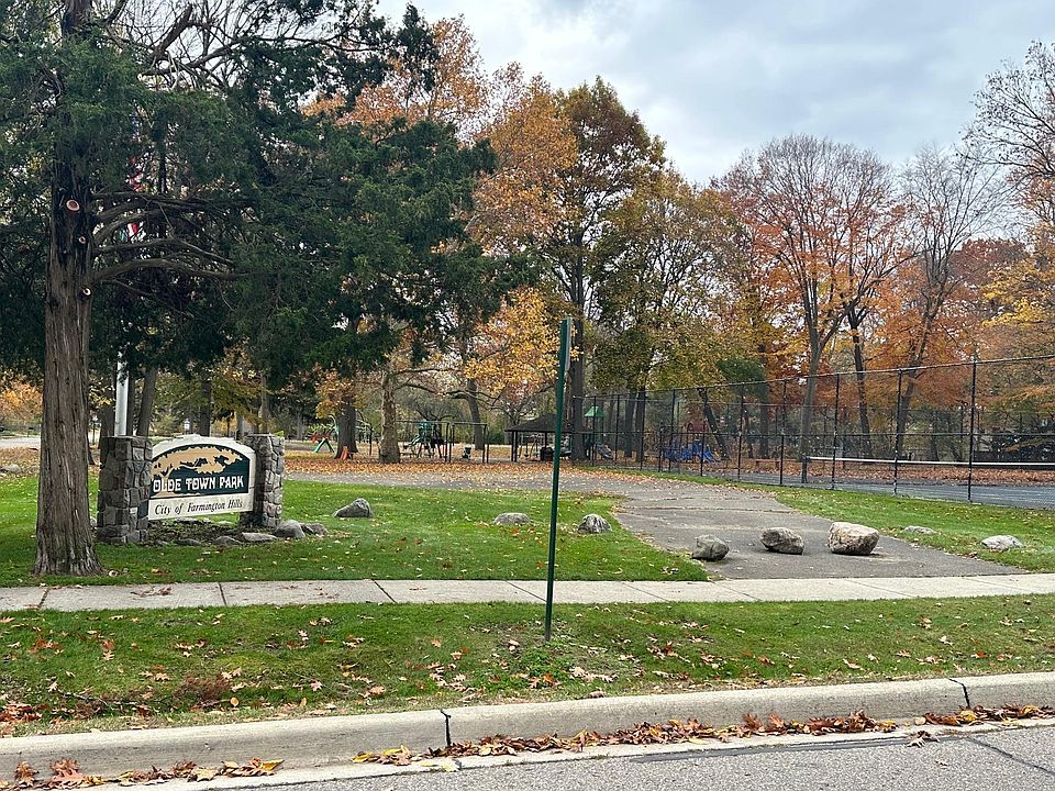 21454 Waldron St, Farmington Hills, MI 48336 Zillow