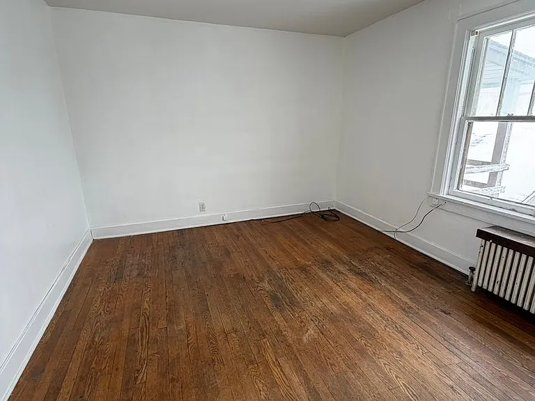 2528 Sunset Blvd — Photo 7
