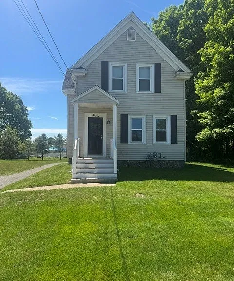 400 West St — Photo 1