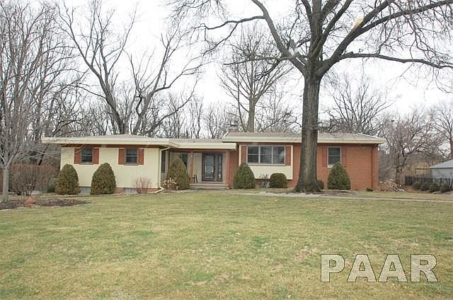 1st image of 501 W Clara Ave