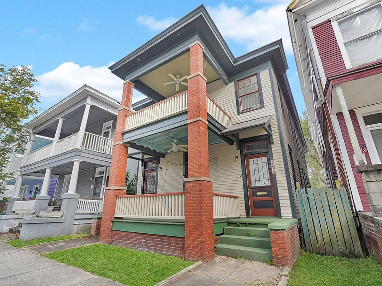 2234 Whitaker St — Photo 3
