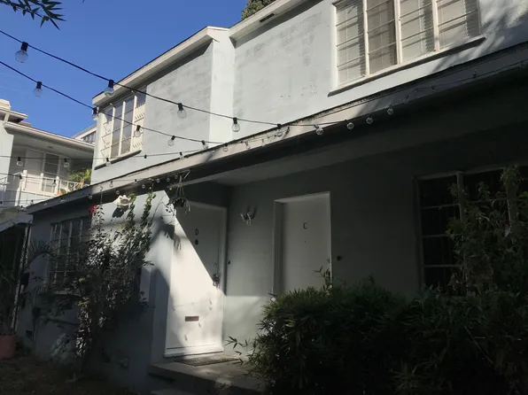 453 N Doheny Dr APT D, Beverly Hills, CA 90210