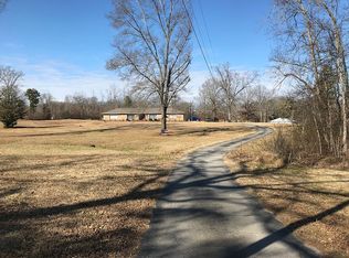 7363 Danville Rd, Hartselle, AL 35640