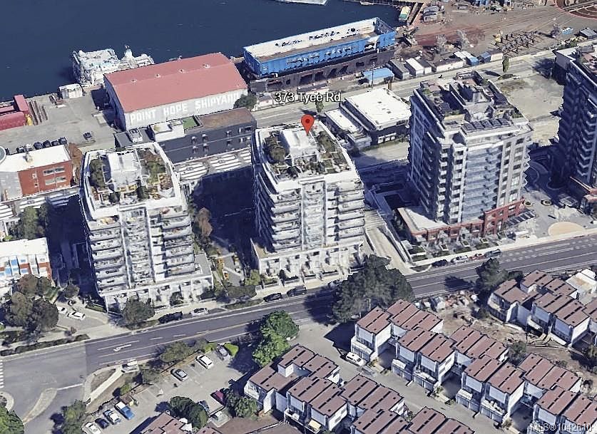 1st image of 373 Tyee Rd #303