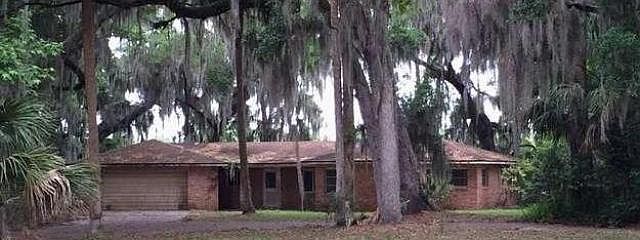 1st image of 454 River Dr