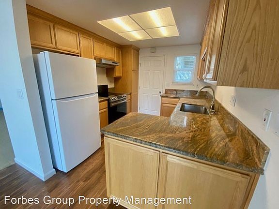 2nd image of 629 Vasona Ct