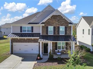 10717 Bere Island Dr, Charlotte, NC 28278