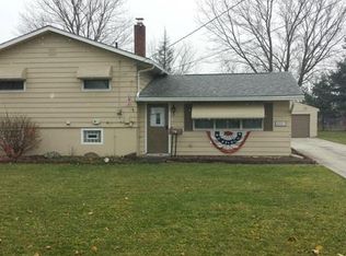 4801 Charles Rd, North Ridgeville, OH 44039