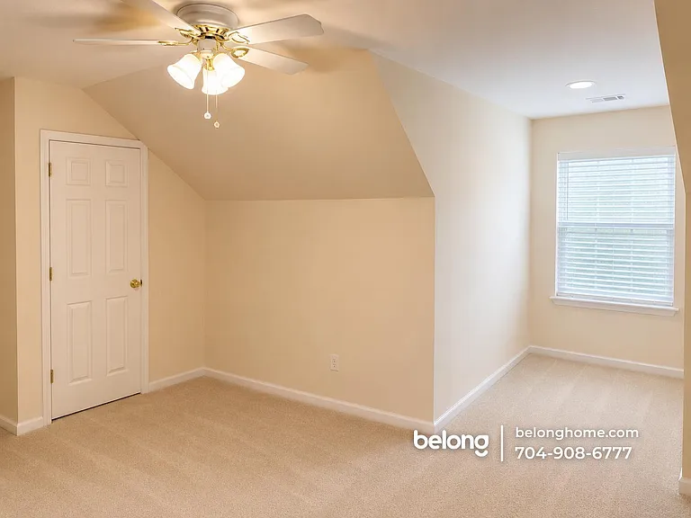 11163 Saintsbury Pl #TOWNHOUSE — Photo 11