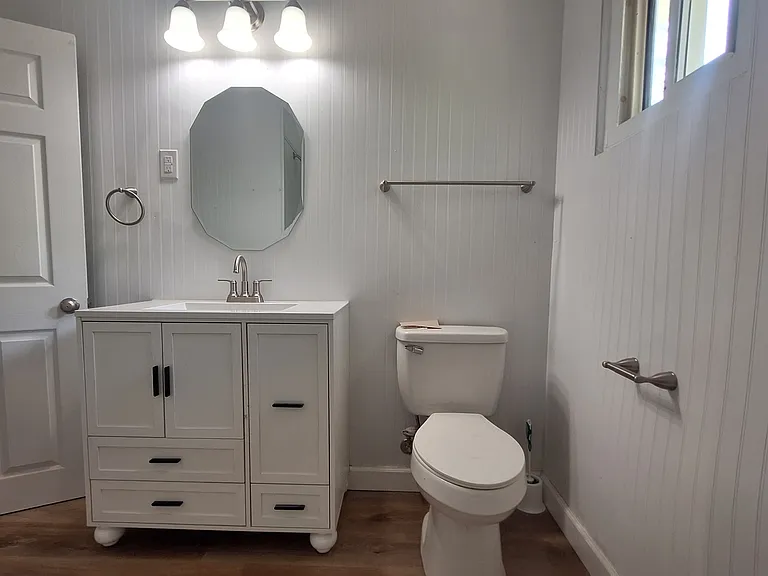 3718 Danube Ln — Photo 25
