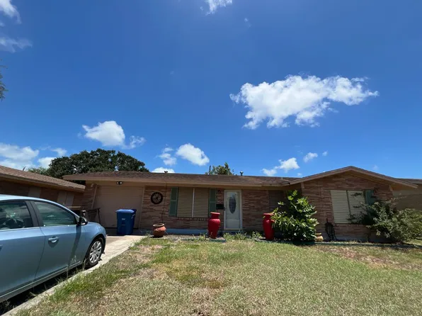 1206 Stratton Dr, Corpus Christi, TX 78412