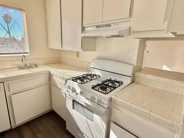 4422 42nd St APT 4, San Diego, CA 92116