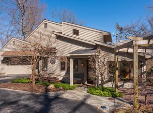 1190 Hopewell Rd, Downingtown, PA 19335