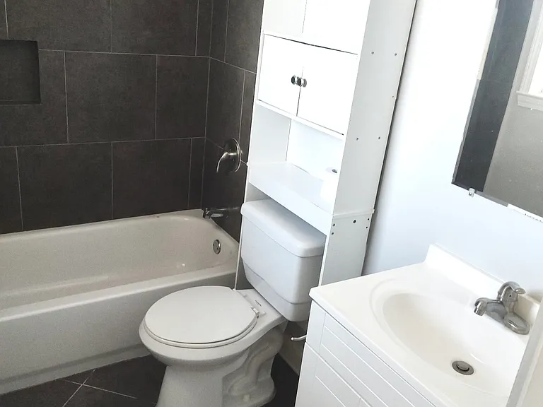 1215 Josephine St #5 — Photo 6