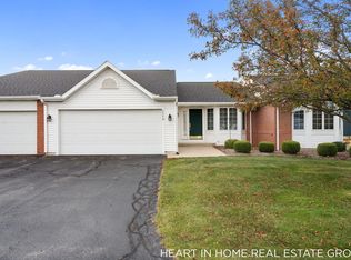 1519 Castlemaine Dr, Zeeland, MI