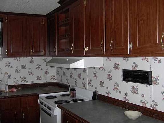5th image of 9591 Jennifer Ln