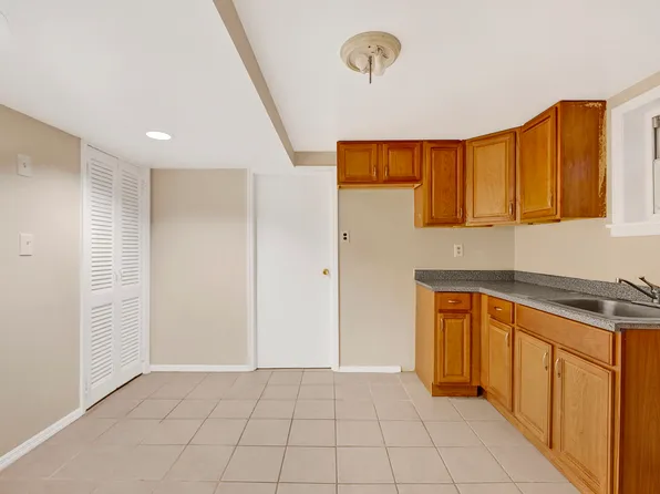 2065 East 38th Street image 17 of 26