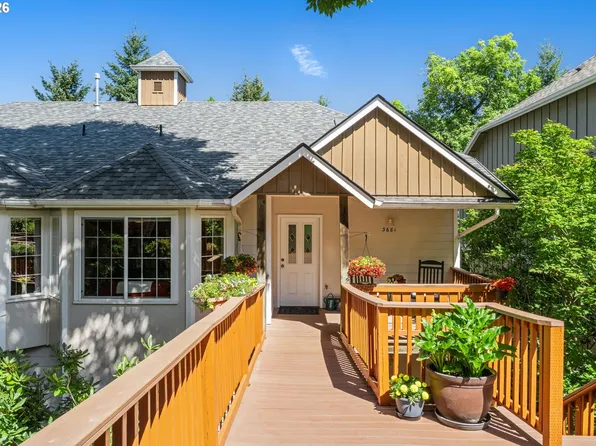 3681 Colony Oaks Dr, Eugene, OR 97405