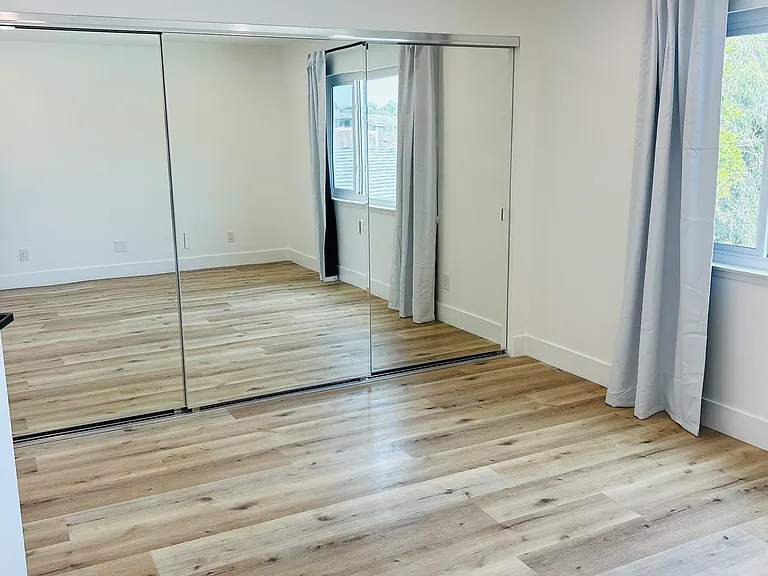 6281 Balmoral Dr #1 — Photo 15