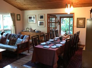 13 Perry Dr, Ewing, NJ 08628