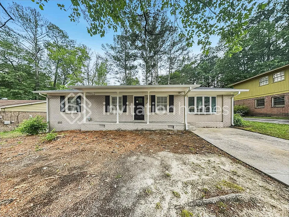 3455 Leisure Ln