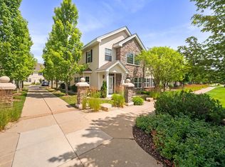 451 W 84th St, Bloomington, MN 55420