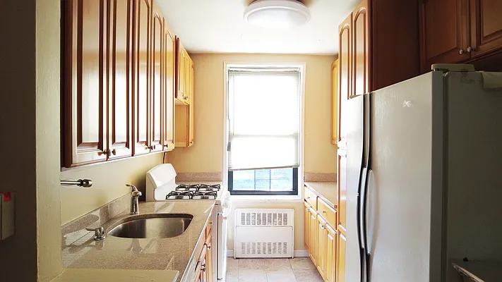 Sold by Azbel Real Estate, Inc. | media 5