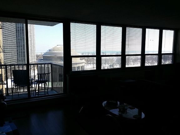 3rd image of 2740 N Pine Grove Ave APT 12C