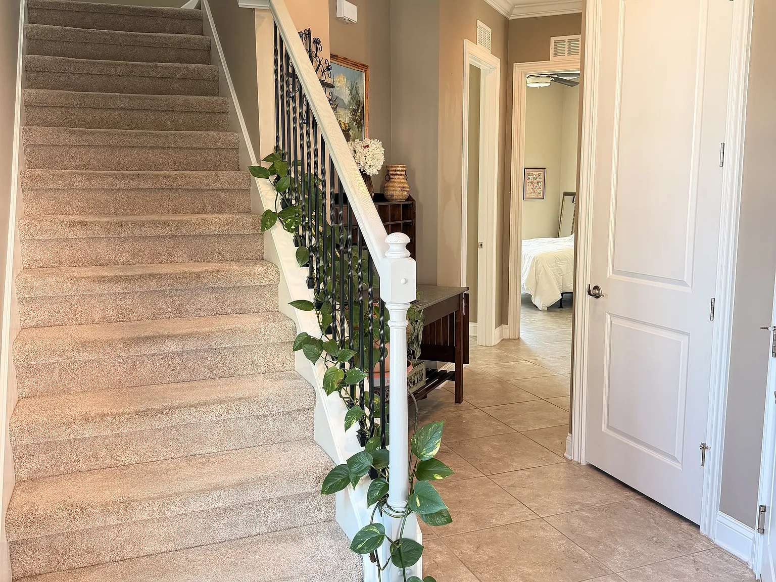 3 bed, 1874 sqft, $3,490 — Photo 4