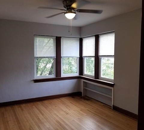 5th image of 4008 Wilmington Ave #10