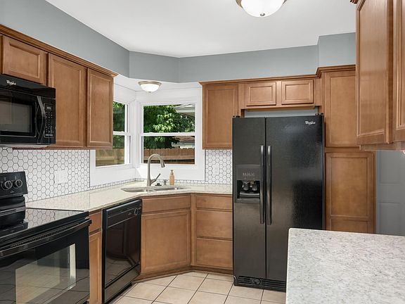 5th image of 7015 W 24th St