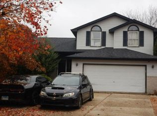 2336 Golfview Dr, Joliet, IL 60435