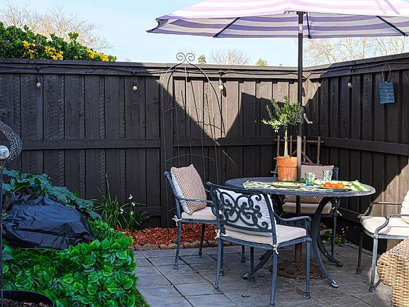 5th image of 1816 Primavera Court