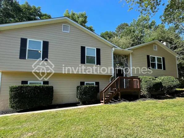 3396 Spring Ridge Dr, Douglasville, GA 30135