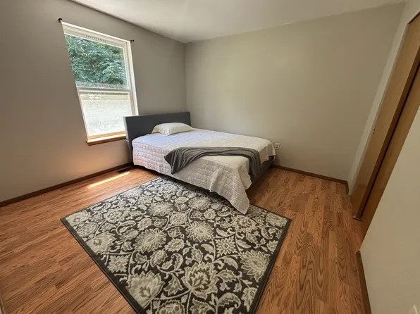 23073 Peaceful Pl NW #B, Poulsbo, WA 98370