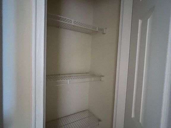 4th image of 22410 Jamaica Ave APT 4F