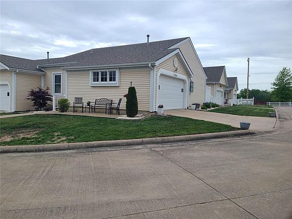 2nd image of 1706 Westbury Ln