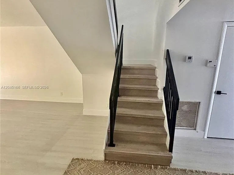 8010 NW 27th Pl — Photo 11
