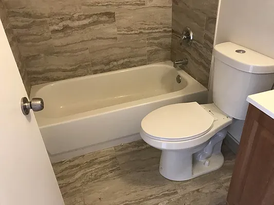 Rented by PLUSH REALTY Inc | media 10