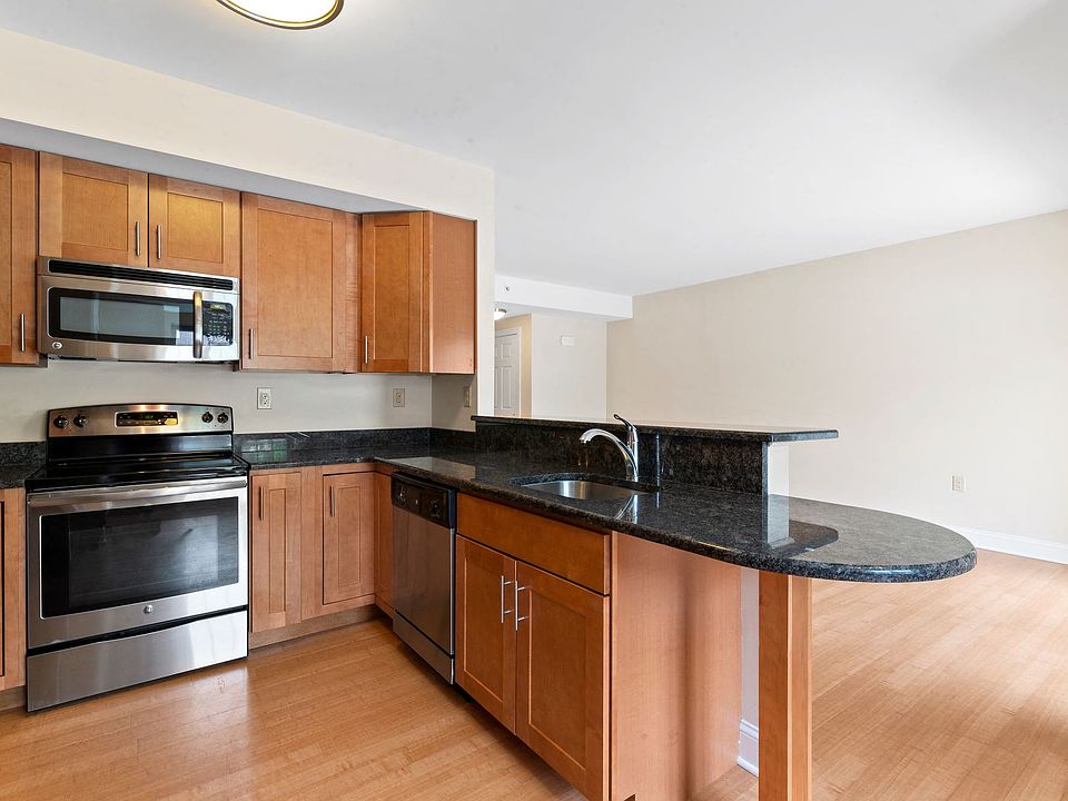 Severgn LEED Kitchen