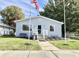 1115 S Morgan St, Bluffton, IN 46714