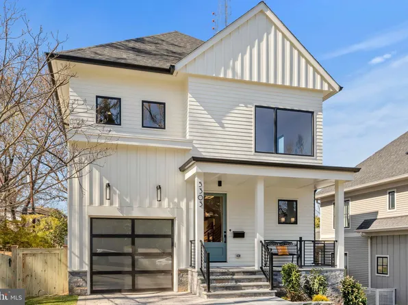 5303 18th St N, Arlington, VA 22205